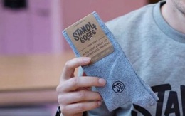 Kiếm cả "núi tiền" mỗi năm nhờ ý tưởng bán tất độc đáo