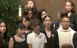 Gia đình Hoa hậu Hà Kiều Anh nghẹn ngào làm lễ tang cho NSƯT Quốc Trụ tại Mỹ