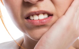 Khổ sở vì viêm quanh cuống răng – Hãy thử cải thiện ngay bằng giải pháp thiên nhiên