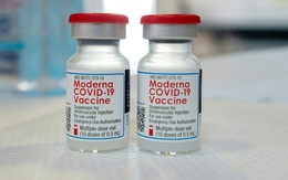 Một nhóm luật sư đề xuất tặng TP.HCM 50.000 lọ vaccine Moderna