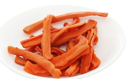 Cà rốt sấy dẻo, món ăn vặt dinh dưỡng tại nhà mùa dịch