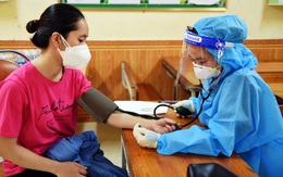 Nghệ An đã tiêm hơn 330 ngàn liều vaccine cho người dân