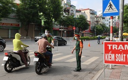 Chỉ 2 ngày cuối tuần, Hà Nội có gần 2.000 trường hợp vi phạm quy định phòng chống dịch, truy thu gần 3 tỷ tiền xử phạt