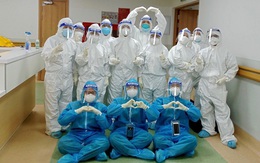Cán bộ y tế Quảng Bình sát cánh cùng bệnh nhân COVID-19 ở TP Hồ Chí Minh