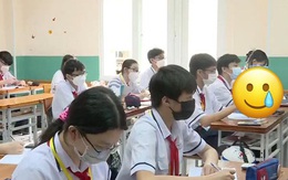 Lớp học được lên sóng VTV nhưng nhìn 2 nam sinh đang cầm quyển sách theo kiểu này, dân tình không thể nào nhịn được cười