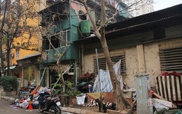 Ngổn ngang đống tro tàn trong ngôi nhà bị cháy khiến bé gái mắc kẹt
