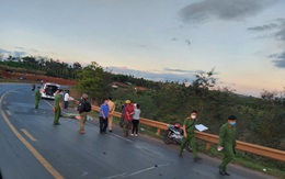 Va chạm với xe máy khiến người phụ nữ tử vong, xe tải rời khỏi hiện trường