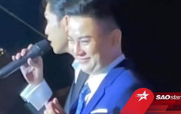 Hoài Lâm rơm rớm nước mắt trên sân khấu, chỉ một cử chỉ nhỏ thể hiện tình yêu dành cho khán giả