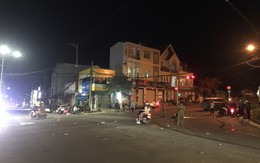 Ô tô hất tung 3 xe máy dừng đèn đỏ ở Gia Lai