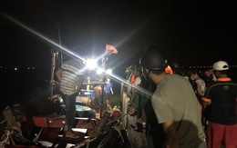 Thừa Thiên Huế: Cứu nạn 9 ngư dân trên tàu cá bị chìm giữa biển