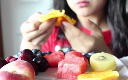 Thói quen ăn uống khiến phụ nữ tăng cân 'không phanh'