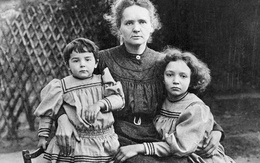 Cách dạy 2 con gái thành công của nữ bác học Marie Curie