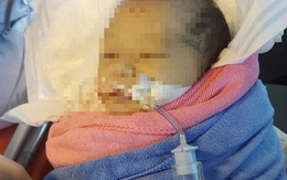 Công an truy tìm thân nhân cháu bé bị bỏ rơi giữa rừng