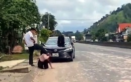 Lời khai bất ngờ vụ người đàn ông đạp vào đầu một phụ nữ đang quỳ