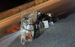 Hai người đi xe máy tử vong tại chỗ sau va chạm