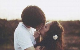 Bạn thân vắng nhà, chồng cô ấy mời tôi đến ăn tối