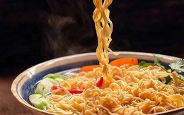 Nhiều người vô tư ăn mỳ tôm mà không biết có thể mắc 'cả tỷ bệnh nguy hiểm'