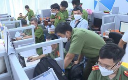 Công an TP HCM bắt 13 người chuyên gọi điện chửi khách hàng