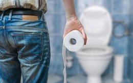 8 điều 'cấm kỵ' khi đi vệ sinh mà bạn thường xuyên mắc phải!