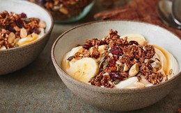 Tự làm granola tại nhà ăn sáng hay ăn vặt vừa ngon, vừa rẻ