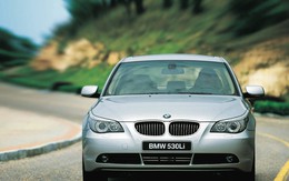 Chi gần 3 tỷ đồng để mua một chiếc xe sang BMW Series 5, chủ xe "cay đắng" phải đi xe buýt hàng ngày