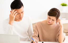 Sau 5 tháng 'nghỉ hưu sớm', chồng quay lại công việc vì một câu của hàng xóm