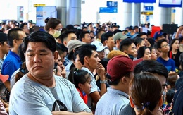 Vé máy bay Tết còn nhiều, hành khách ái ngại vì giá đắt