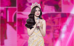 'Đỗ Thị Hà khóc giàn giụa trong hậu trường hoa hậu'