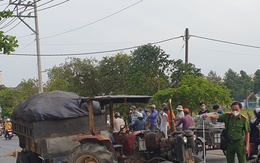 Người đàn ông thiệt mạng khi va chạm xe máy cày ở TP.HCM