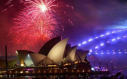 Chùm ảnh người dân khắp thế giới trang hoàng lộng lẫy đón giao thừa