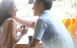 Bật khóc vì hiểu lầm món quà chồng tặng trong ngày đầu đi làm