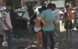 Cô gái 20 tuổi bị vợ đánh ghen giữa phố, chồng lao ra "anh hùng cứu mỹ nhân" và cái kết