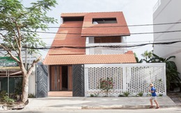 Nhà mái dốc 250 m2