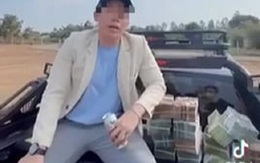 Công an làm việc với thanh niên thả tiền 'cho đất ăn' ở Bà Rịa - Vũng Tàu