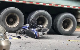 Nam sinh lớp 12 bị xe đầu kéo cán chết thương tâm trên đường đi học về