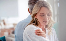 Mẹ chồng 60 tuổi còn đòi ly hôn, biết lý do ẩn sau khiến con dâu nghẹn ngào