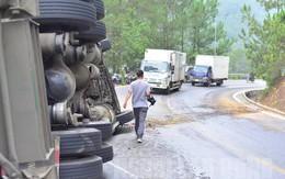 Tai nạn nghiêm trọng trên đèo Mimosa Đà Lạt, 7 người bị thương