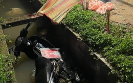 Xe máy lao xuống mương nước, người đàn ông tử vong thương tâm