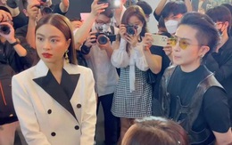 Giữa khoảng cách trên thảm đỏ nhưng chỉ một hành động, Gil Lê và Hoàng Thùy Linh cho thấy: 'Ta là của nhau'