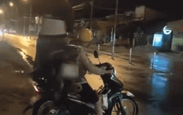 Pha "cứu hộ xe" có một không hai khiến nhiều người ngán ngẩm: "Không biết là cứu hay hại nhau"