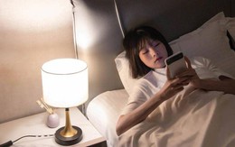 2 việc thường xuyên làm trước khi đi ngủ có thể ảnh hưởng xấu đến khả năng miễn dịch nhưng nhiều người vẫn duy trì nó hàng ngày