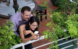Cô gái Hà Nội lấy chồng Mỹ nhờ một ly cà phê ở hội chợ