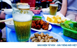 Quán bia hơi Hà Nội “hốt bạc” ngày nắng nóng