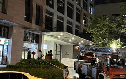 TP.HCM: Thanh niên rơi từ tầng 22 chung cư sau khi cãi nhau với bạn gái