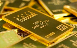 Giá vàng hôm nay biến động mạnh, vàng SJC siêu đắt đỏ