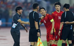 Hùng Dũng bắt tay làm hòa HLV U23 Indonesia