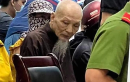 Vụ "Tịnh thất Bồng Lai": Cơ quan công an lên tiếng về hình ảnh ông Lê Tùng Vân đến TPHCM làm CCCD