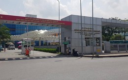 Bé trai 2 tháng tử vong nghi do mẹ ném từ tầng 5 bệnh viện xuống đất