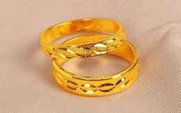 Đeo 'vàng' lâu dài có thực sự tốt cho sức khỏe?