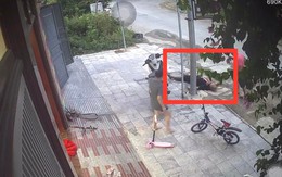 Thanh Hoá: Xôn xao clip nam thanh niên nghi bị điện giật tử vong khi chạm tay vào cột sắt
